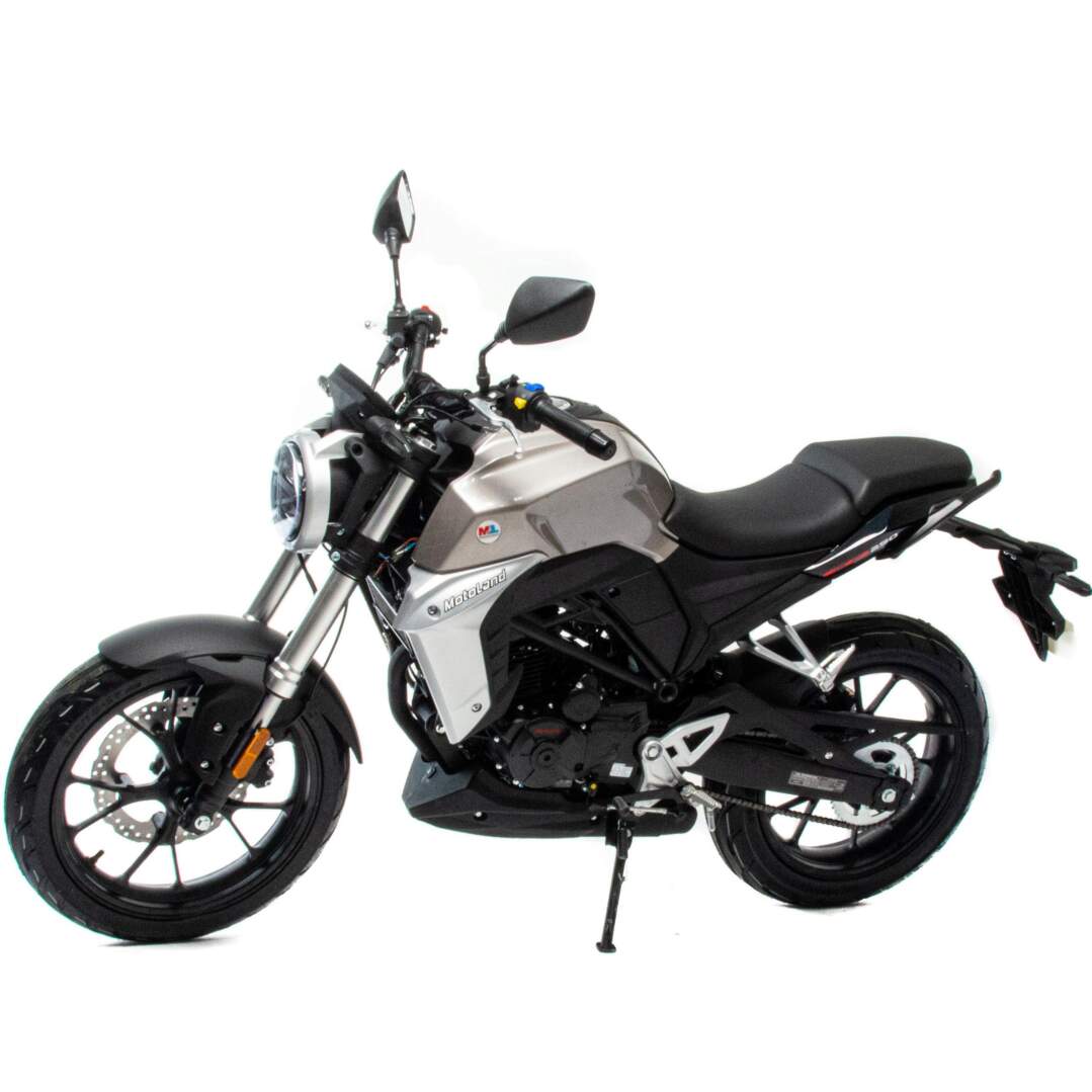 Мотоцикл дорожный Motoland CB 250 (172FMM-5/PR250) серебристый