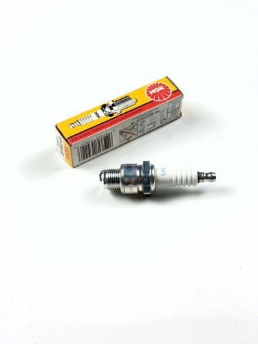 Свеча зажигания 4T BR6HS NGK Свеча зажигания 4T BR6HS NGK