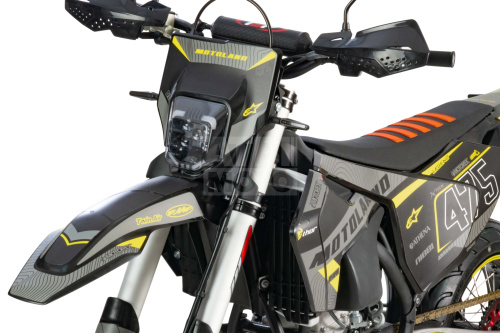 Мотоцикл Кросс 500 XT500 ST 17/17 (мотард) Мотоцикл Кросс 500 XT500 ST 17/17 (мотард)